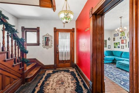 1385 12th Street Marion IA 52302