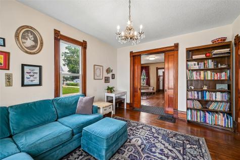 1385 12th Street Marion IA 52302