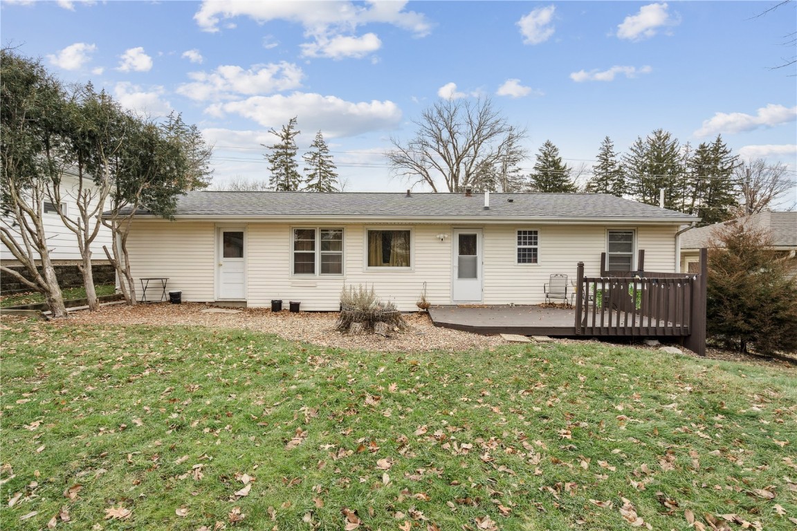 1237 Melrose Avenue Iowa City IA 52246