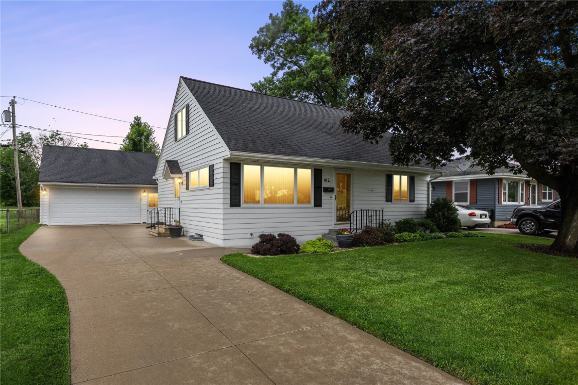 412 31st Street NW Cedar Rapids IA 52405