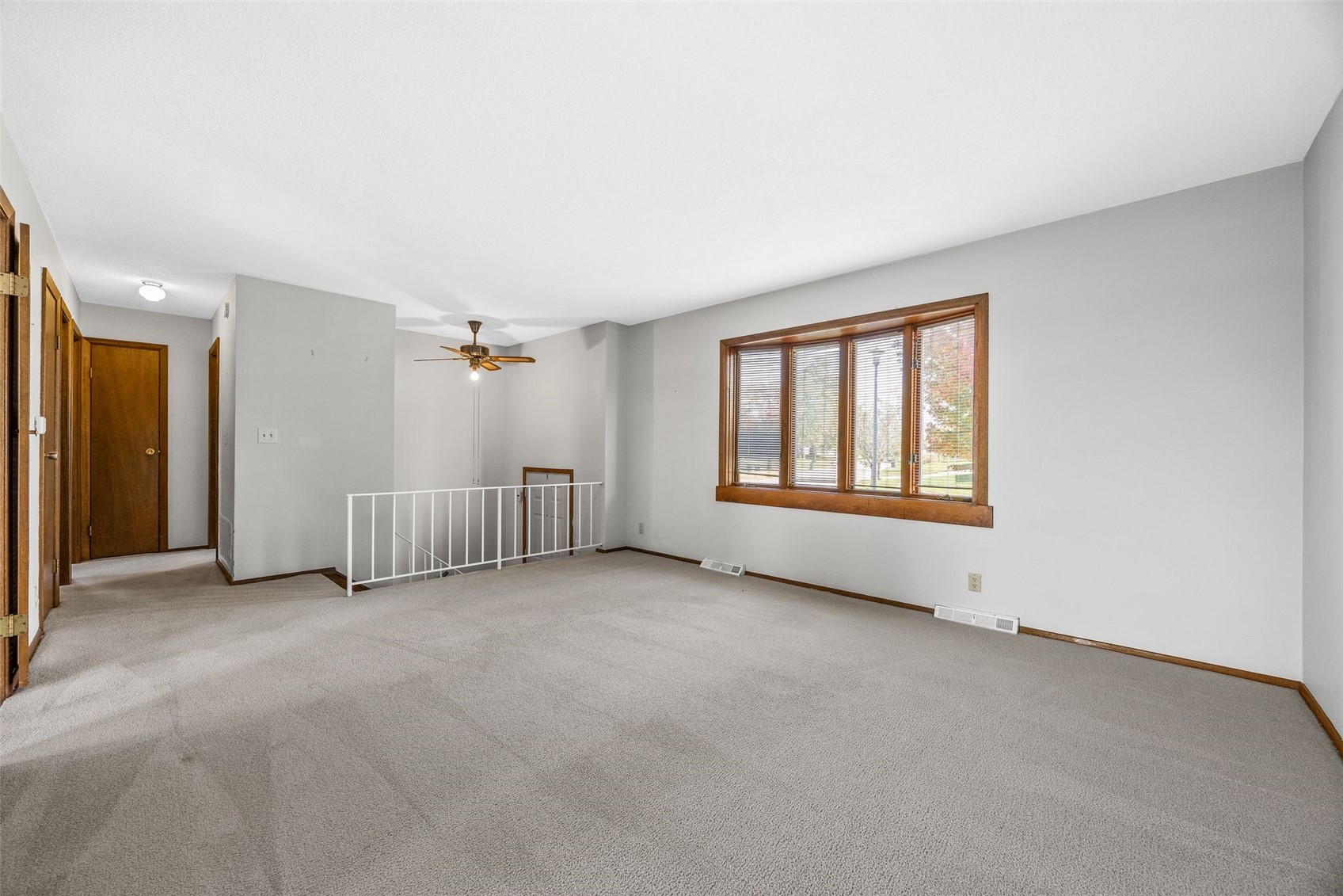 5025 Pine Grove Drive NE Cedar Rapids IA 52402