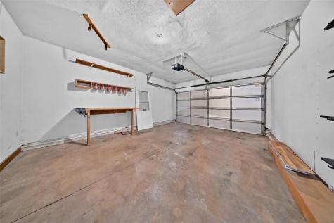 3904 Pine Wood Drive NE Cedar Rapids IA 52402