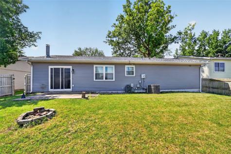 3904 Pine Wood Drive NE Cedar Rapids IA 52402