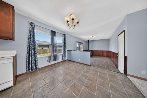 3904 Pine Wood Drive NE Cedar Rapids IA 52402