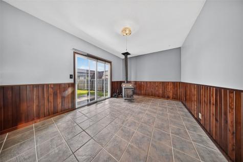3904 Pine Wood Drive NE Cedar Rapids IA 52402