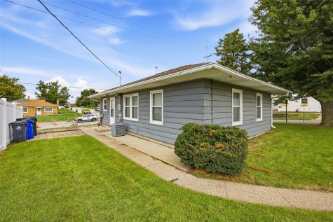 2429 Mt Vernon Road SE Cedar Rapids IA 52403