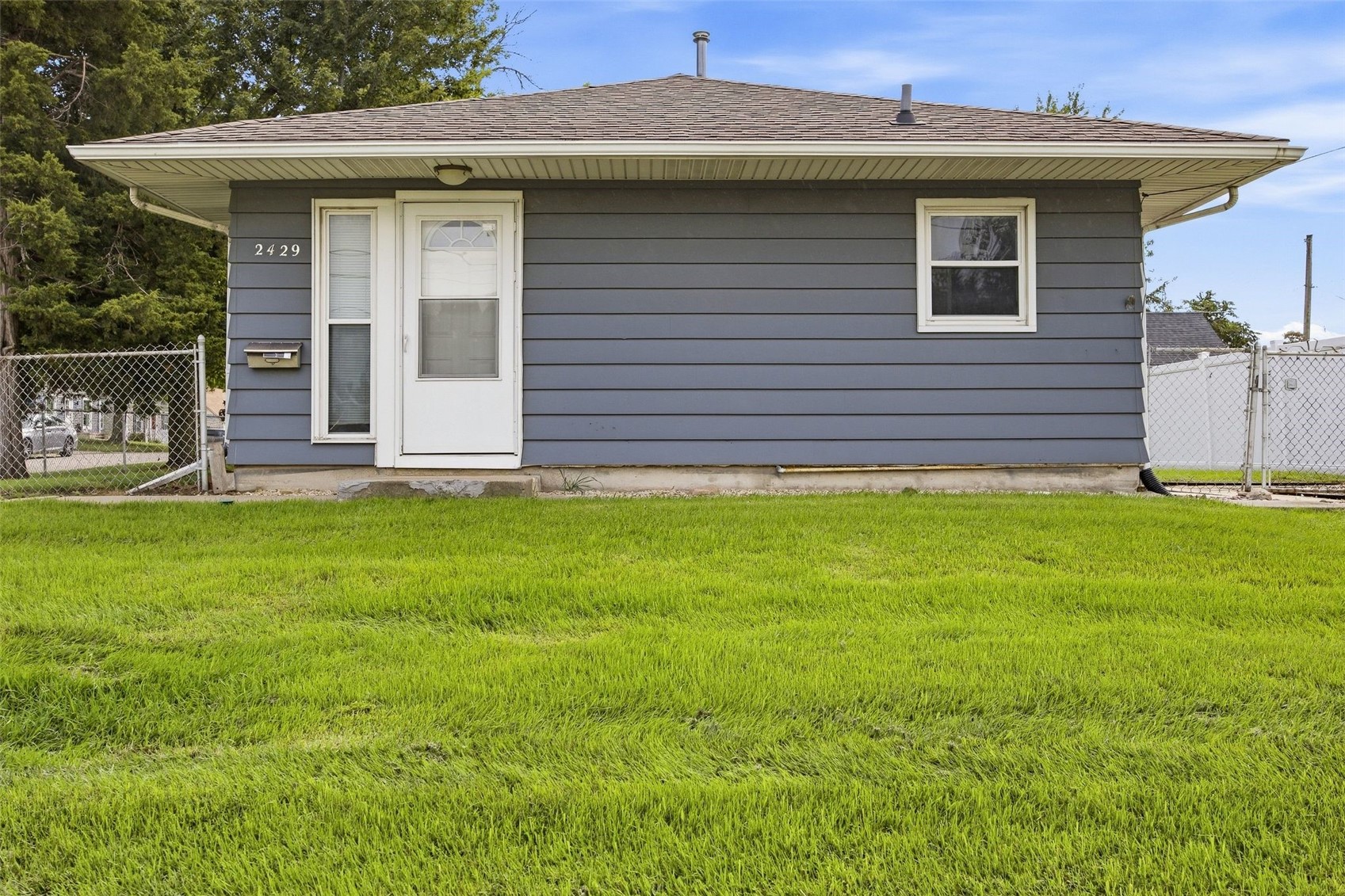 2429 Mt Vernon Road SE Cedar Rapids IA 52403