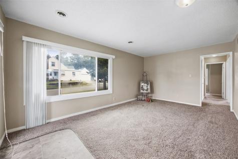 2429 Mt Vernon Road SE Cedar Rapids IA 52403