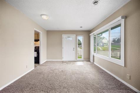 2429 Mt Vernon Road SE Cedar Rapids IA 52403