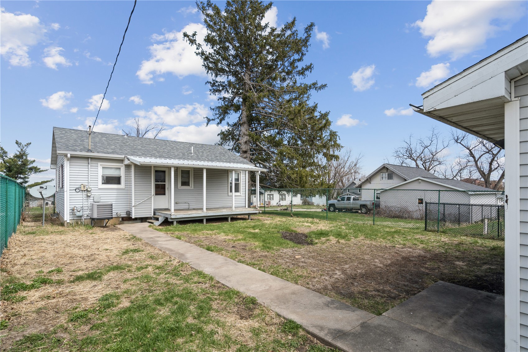 314 1st Street Atkins IA 52206