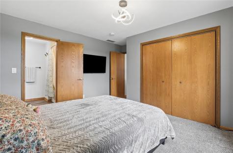 1506 Harding Street Tama IA 52339