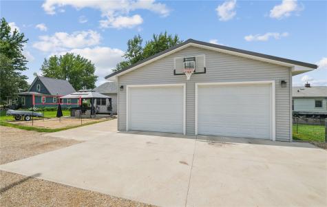 1506 Harding Street Tama IA 52339