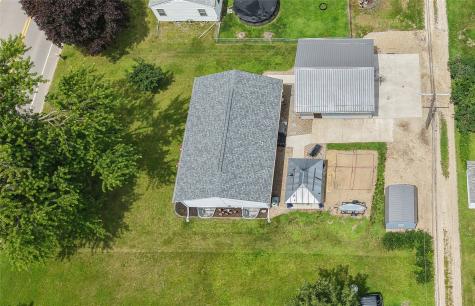 1506 Harding Street Tama IA 52339