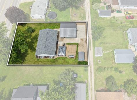 1506 Harding Street Tama IA 52339