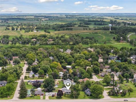 1506 Harding Street Tama IA 52339