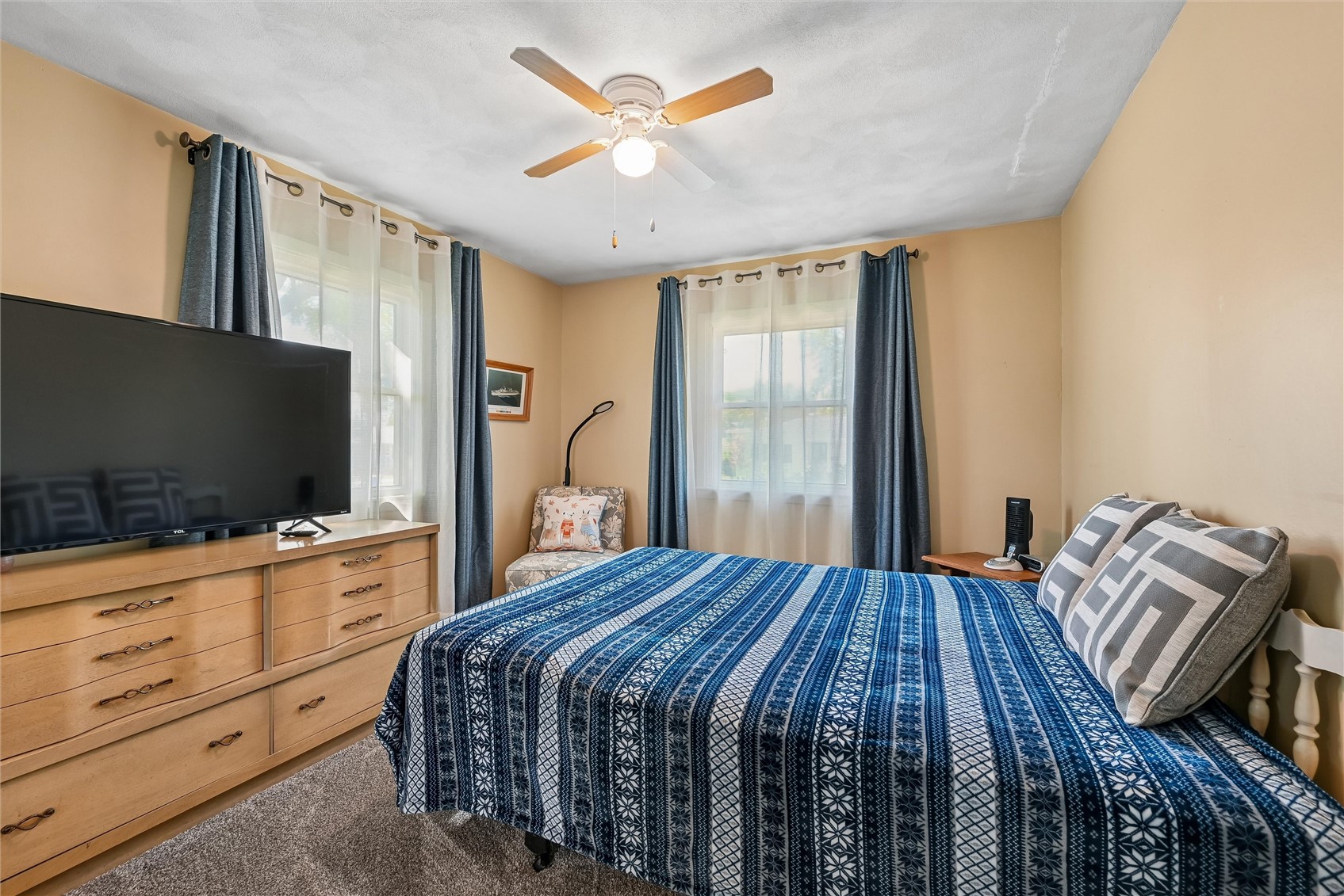 2068 Brookland Drive NE Cedar Rapids IA 52402