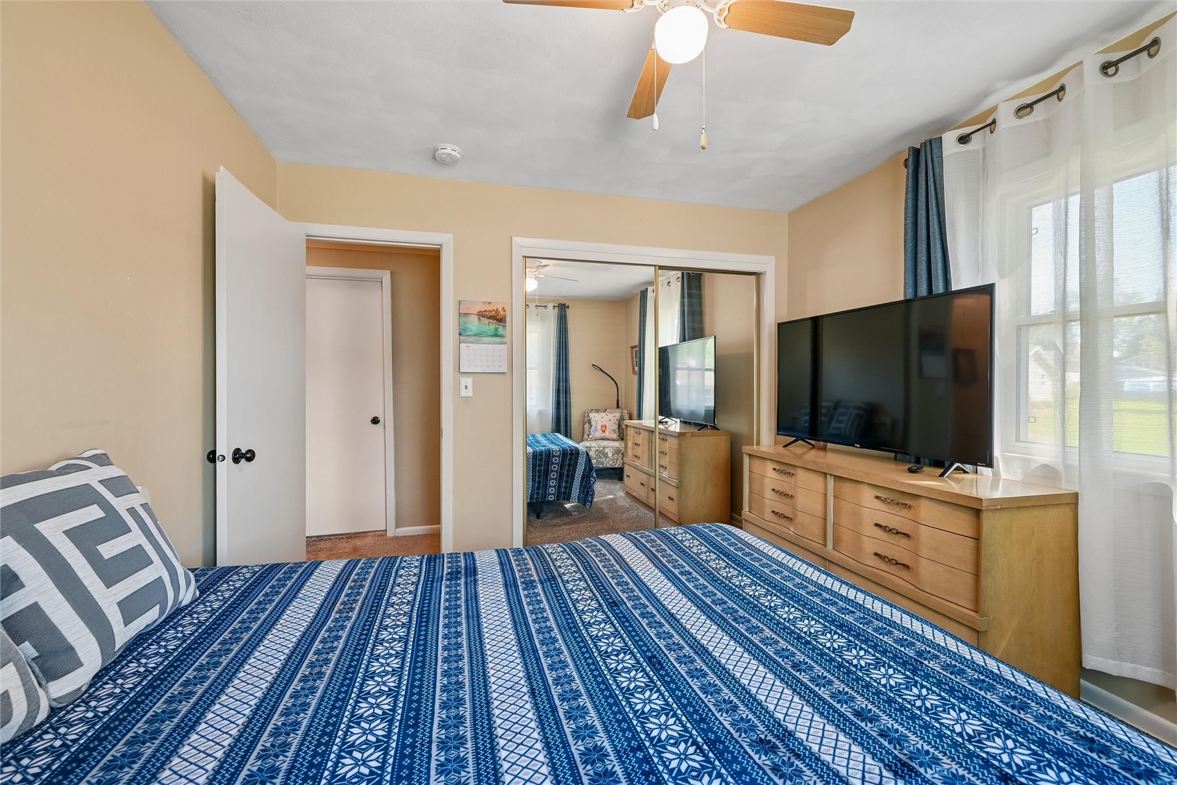 2068 Brookland Drive NE Cedar Rapids IA 52402