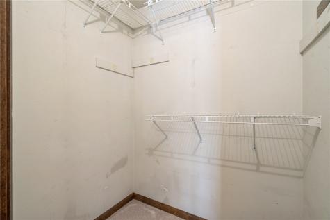 6917 Larkwood NE Cedar Rapids IA 52402
