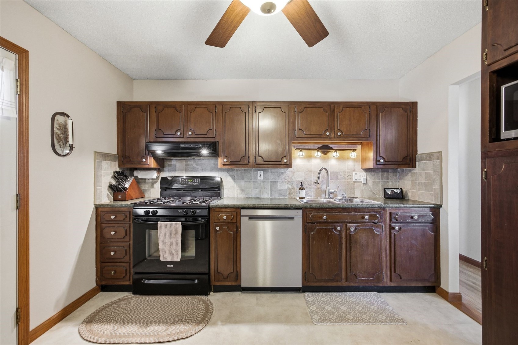 5769 Langdon Avenue SW Cedar Rapids IA 52404