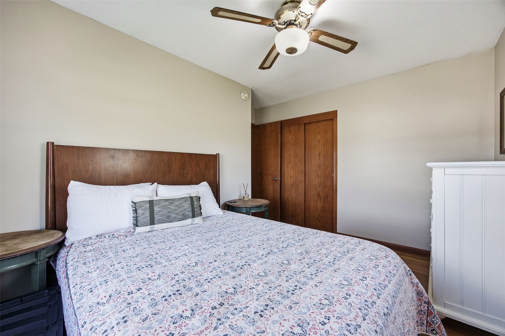 5769 Langdon Avenue SW Cedar Rapids IA 52404