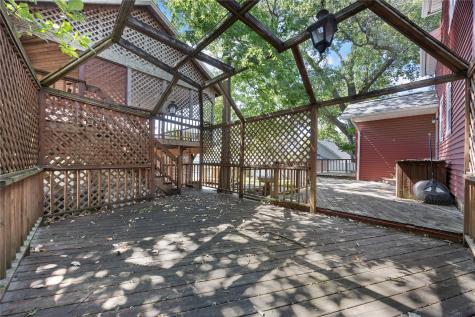 1985 8th Avenue Marion IA 52302
