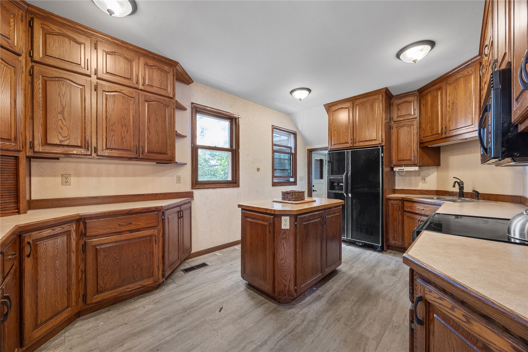 1985 8th Avenue Marion IA 52302