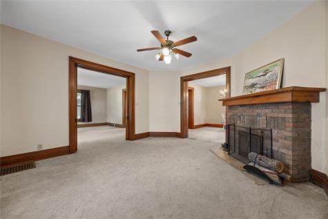 1985 8th Avenue Marion IA 52302