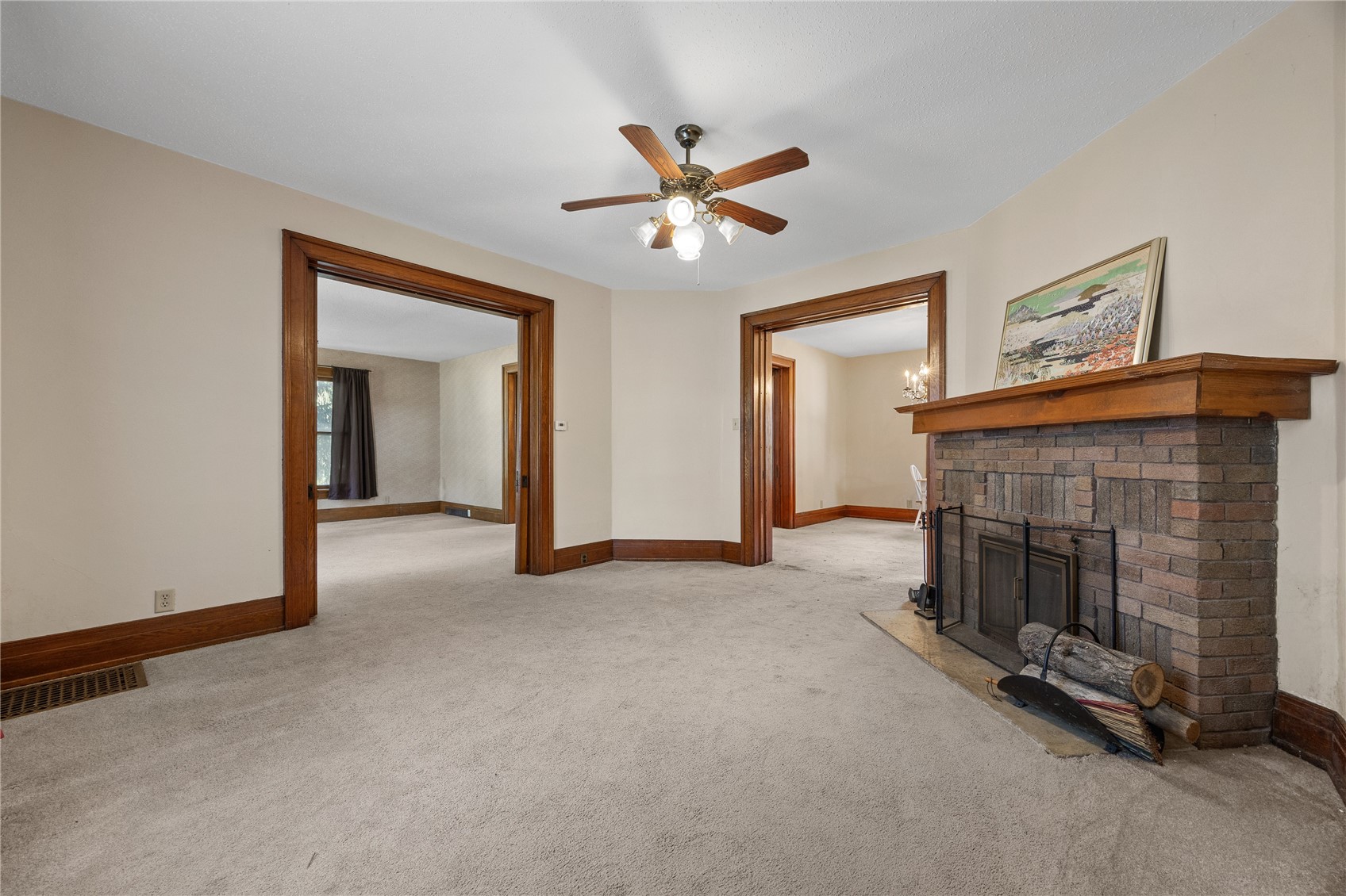 1985 8th Avenue Marion IA 52302