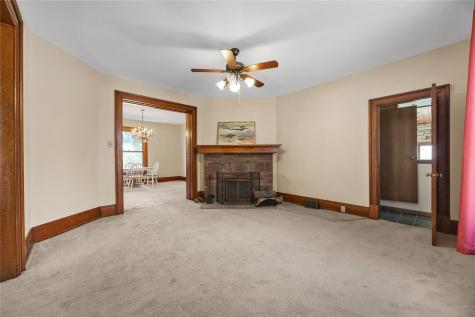 1985 8th Avenue Marion IA 52302