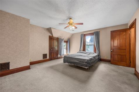 1985 8th Avenue Marion IA 52302