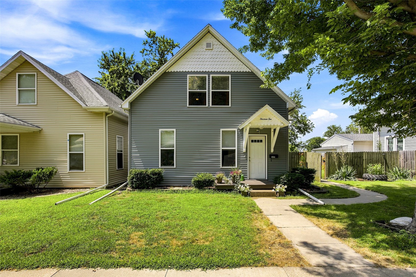 1310 J Street SW Cedar Rapids IA 52404