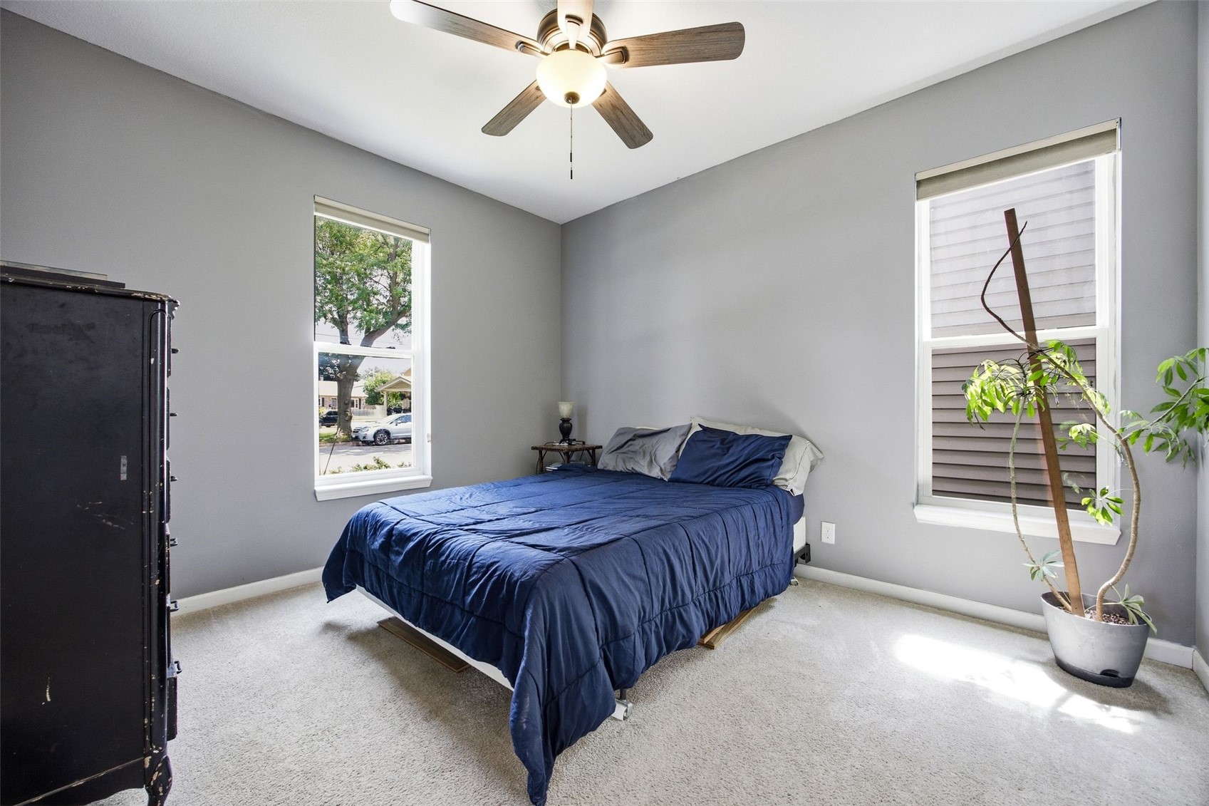 1310 J Street SW Cedar Rapids IA 52404