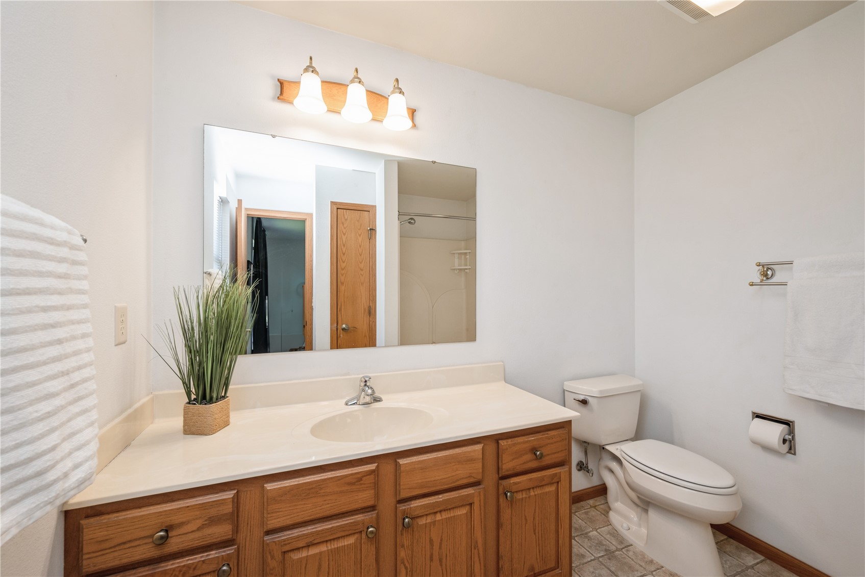 2622 Navajo Avenue SW Cedar Rapids IA 52404