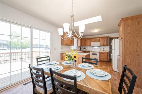 2622 Navajo Avenue SW Cedar Rapids IA 52404