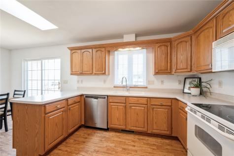 2622 Navajo Avenue SW Cedar Rapids IA 52404