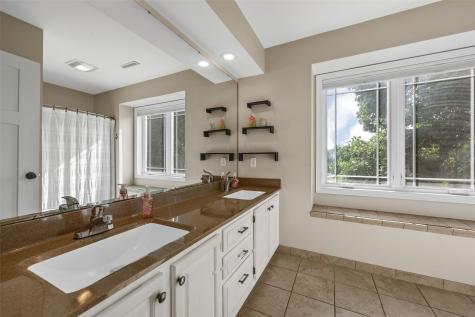 4928 Olde Mill Court Cedar Rapids IA 52411