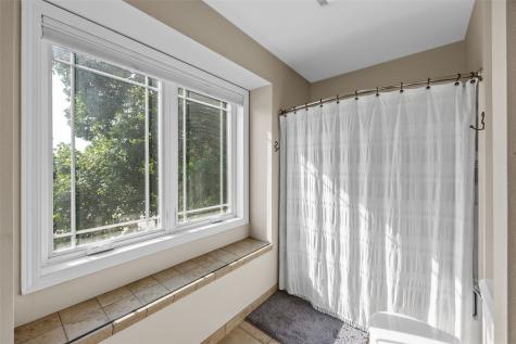 4928 Olde Mill Court Cedar Rapids IA 52411