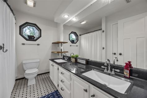 4928 Olde Mill Court Cedar Rapids IA 52411