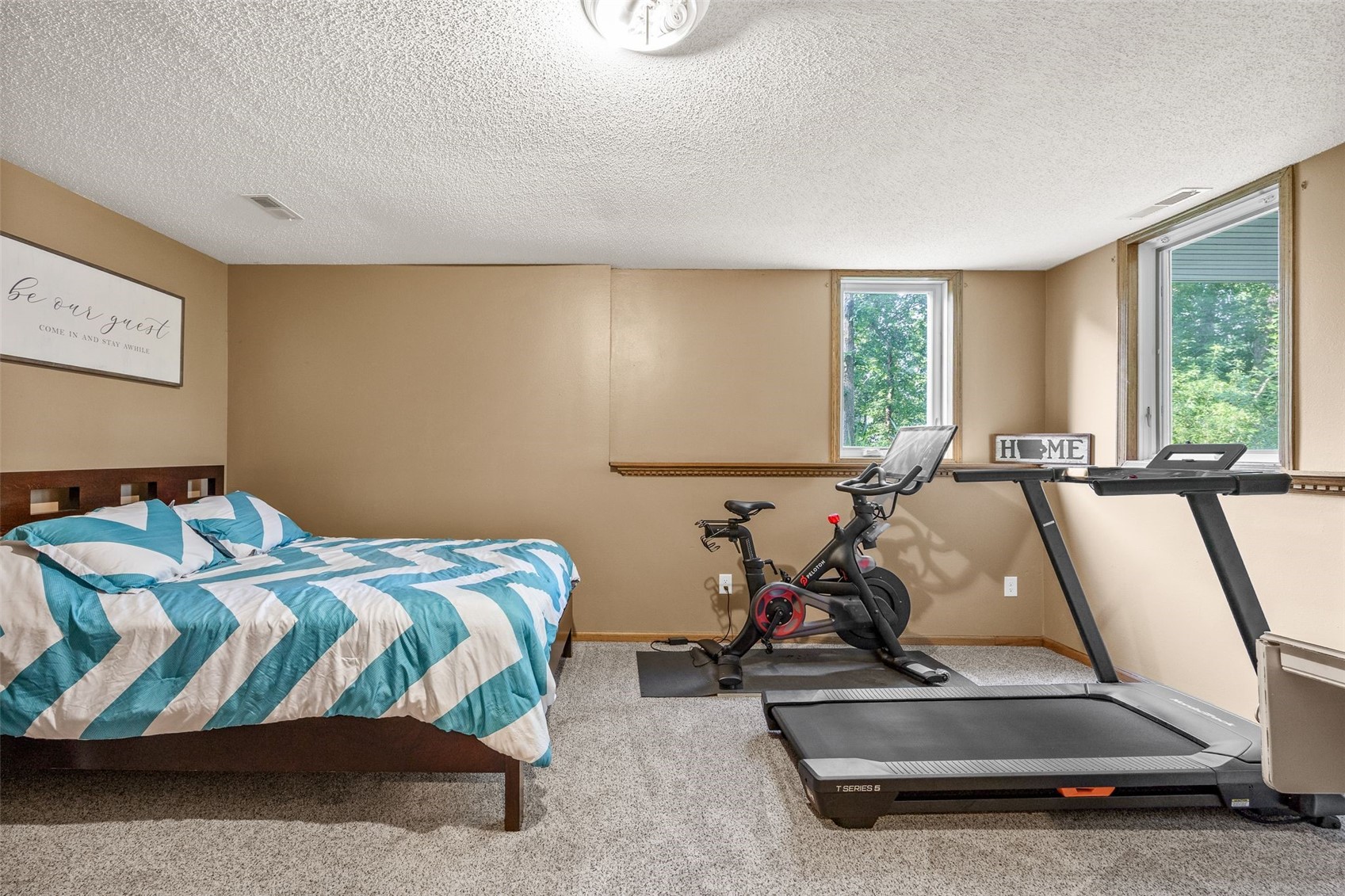 4928 Olde Mill Court Cedar Rapids IA 52411