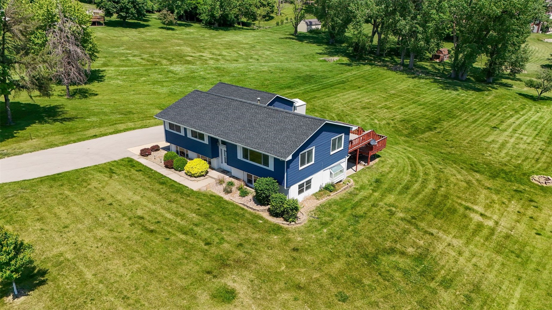 10004 Hawks Haven Road Cedar Rapids IA 52411