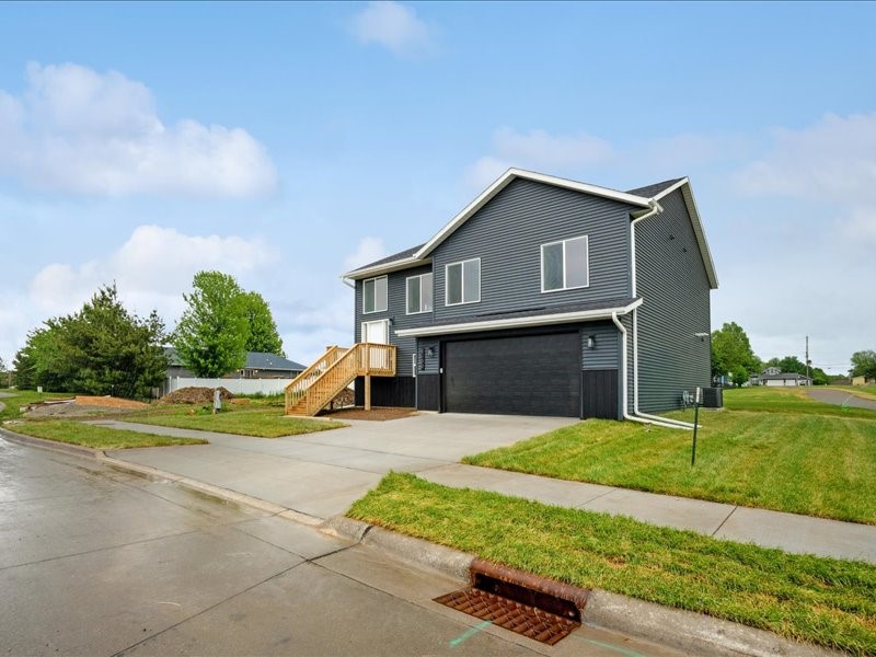 3107 Ginkgo Lane Muscatine IA 52761