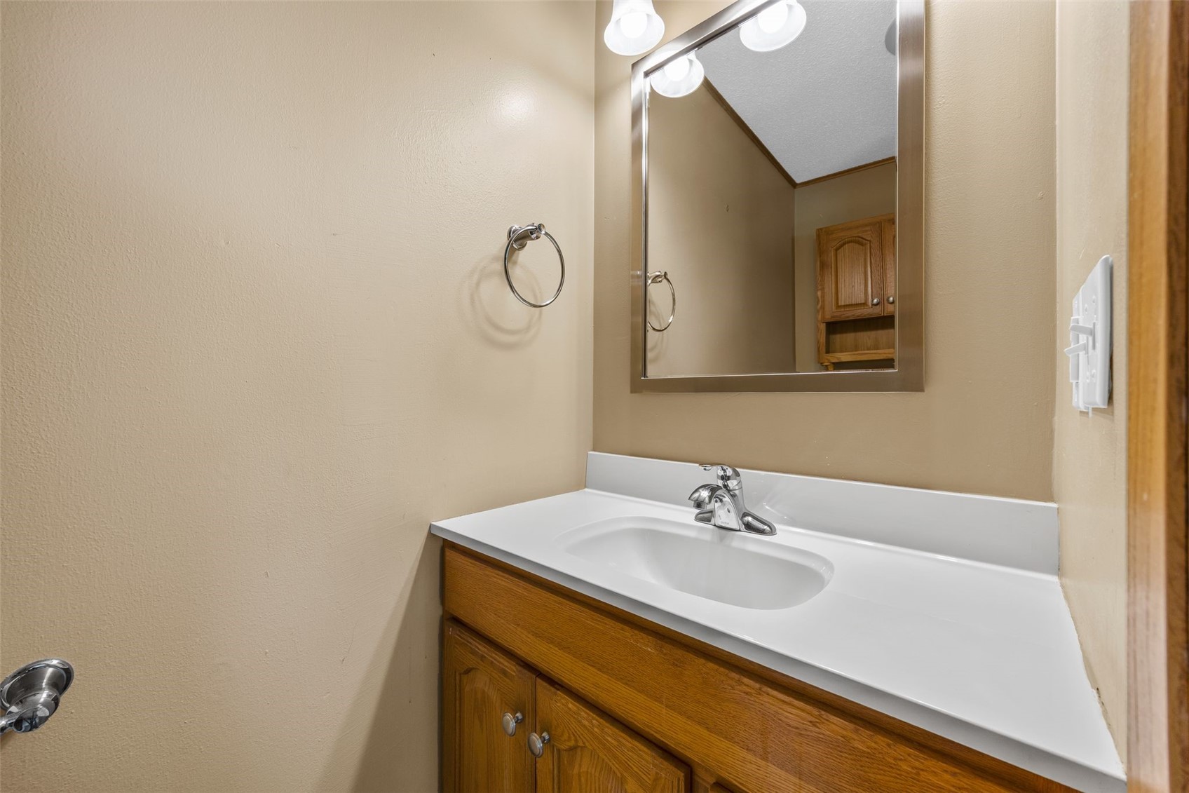 357 Spring Creek Road Mt Vernon IA 52314
