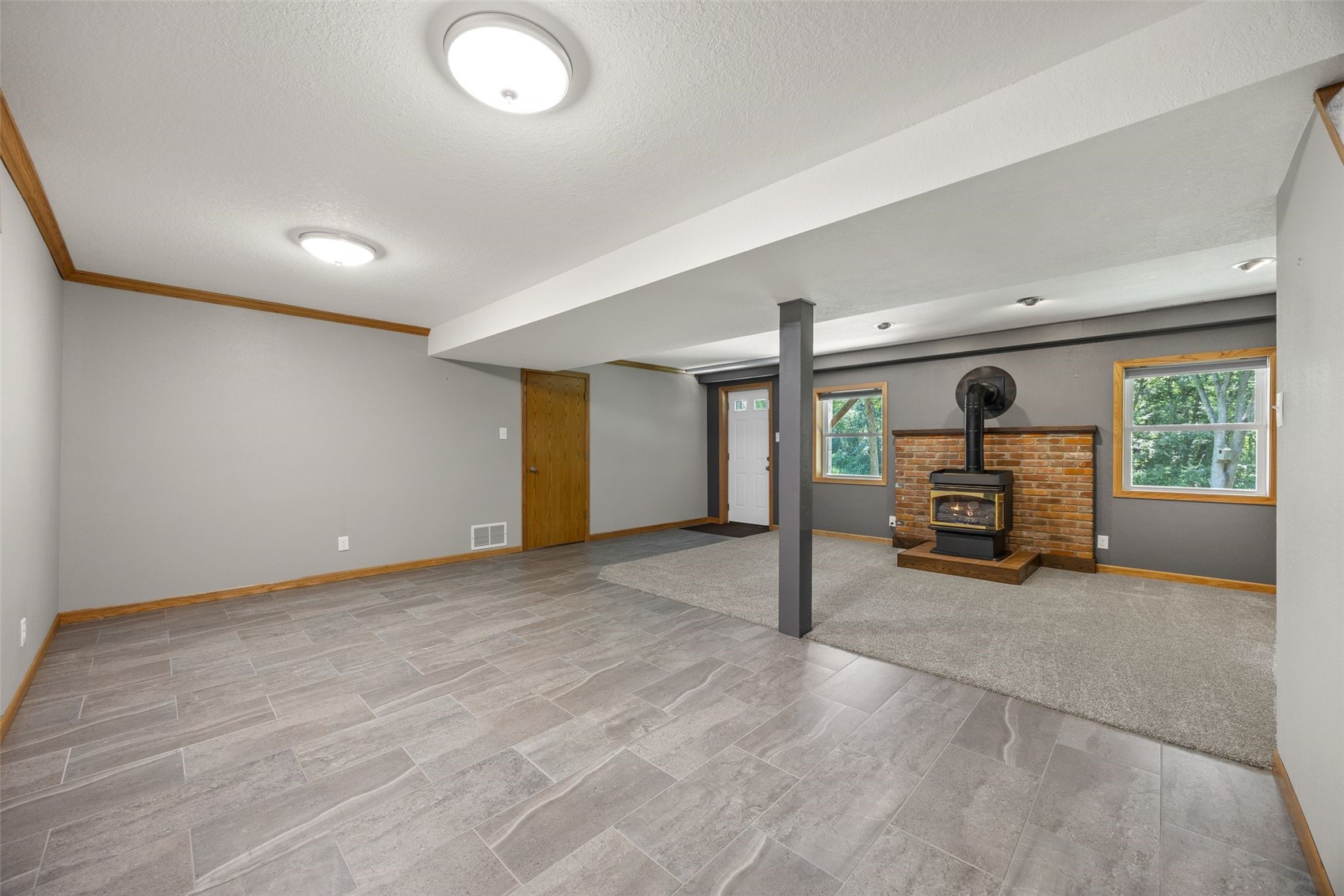 357 Spring Creek Road Mt Vernon IA 52314