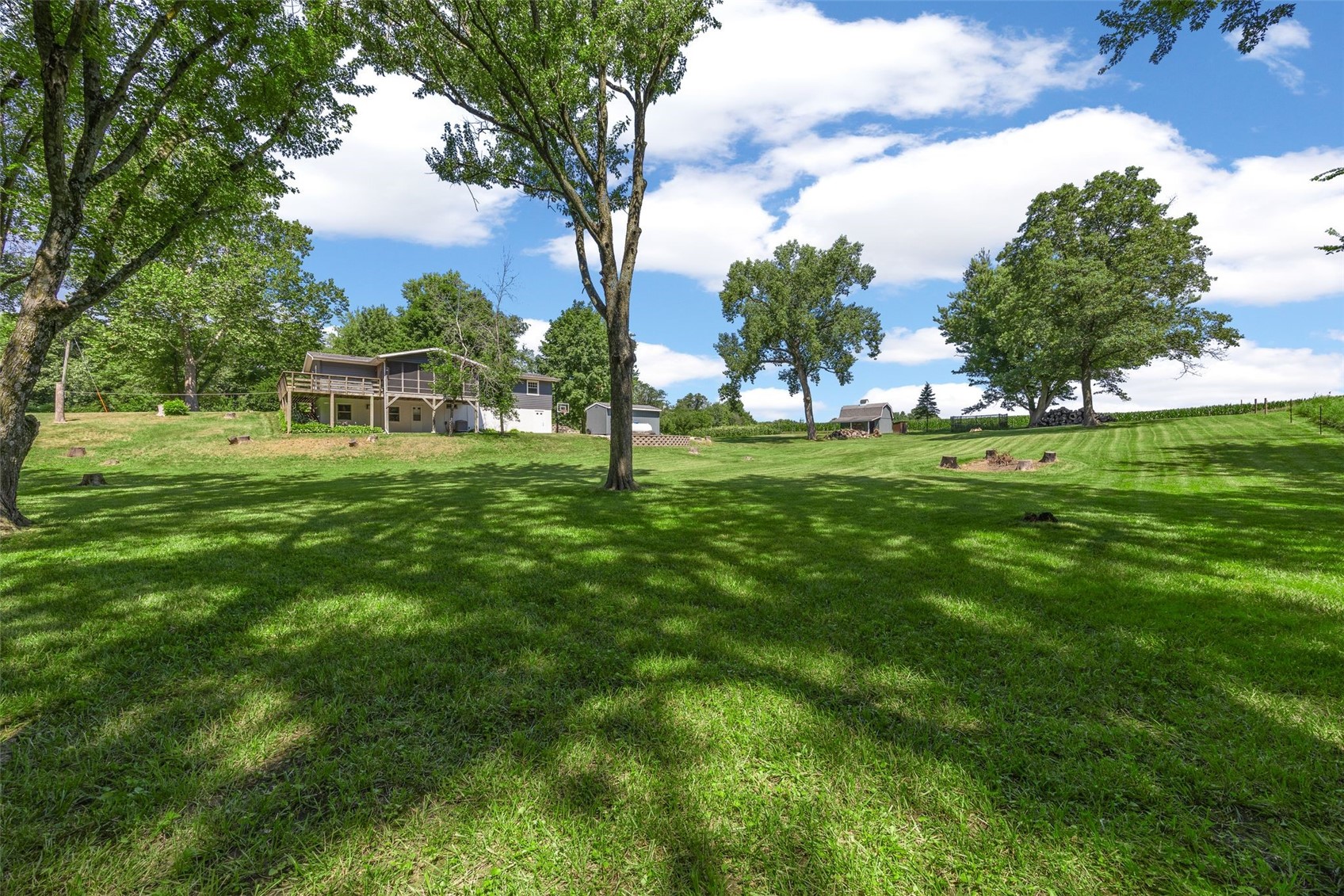 357 Spring Creek Road Mt Vernon IA 52314