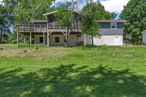 357 Spring Creek Road Mt Vernon IA 52314