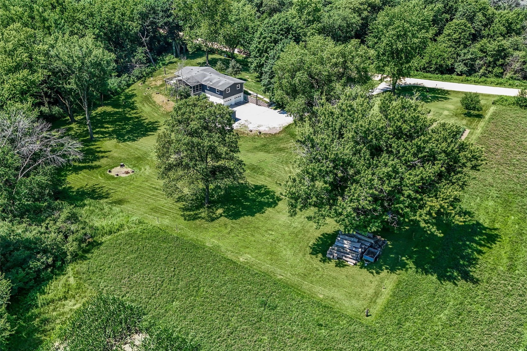 357 Spring Creek Road Mt Vernon IA 52314