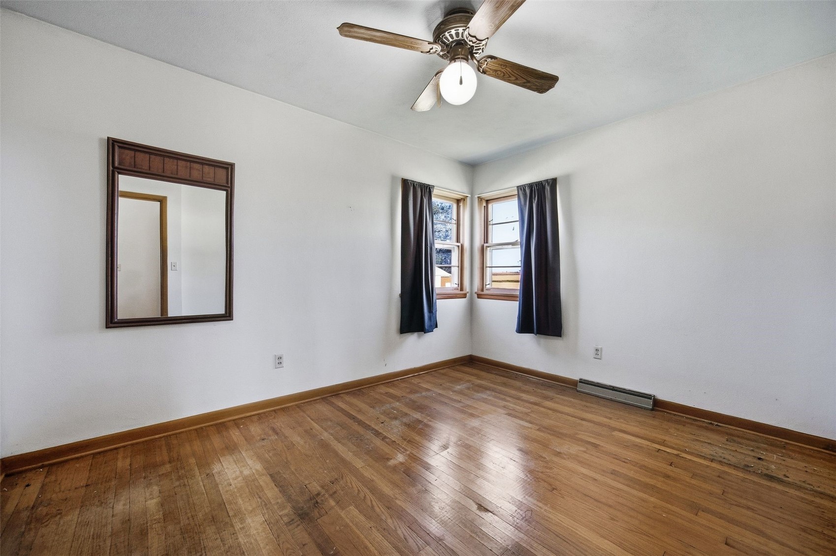 7222 25 Avenue Newhall IA 52346