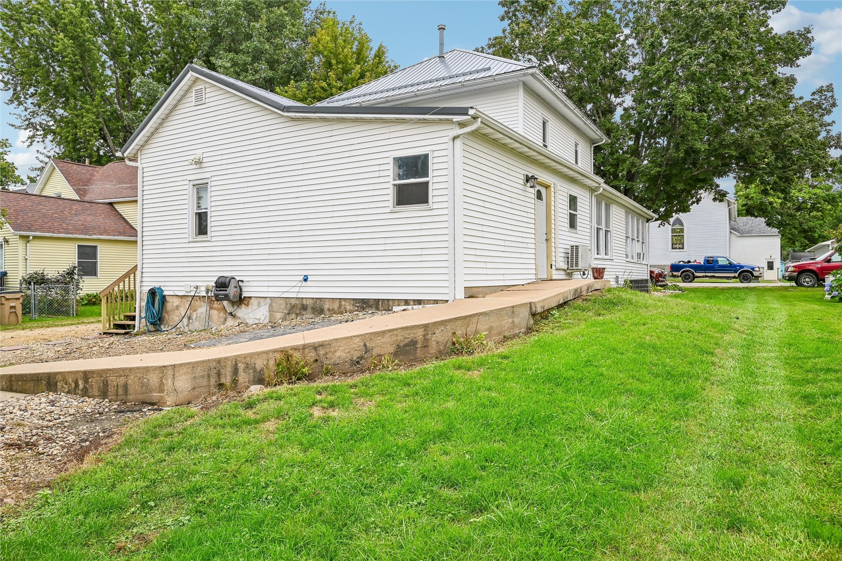 507 Resident Street Olin IA 52320