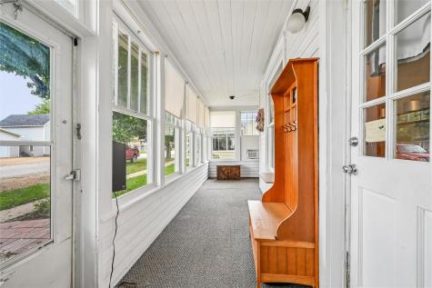 507 Resident Street Olin IA 52320