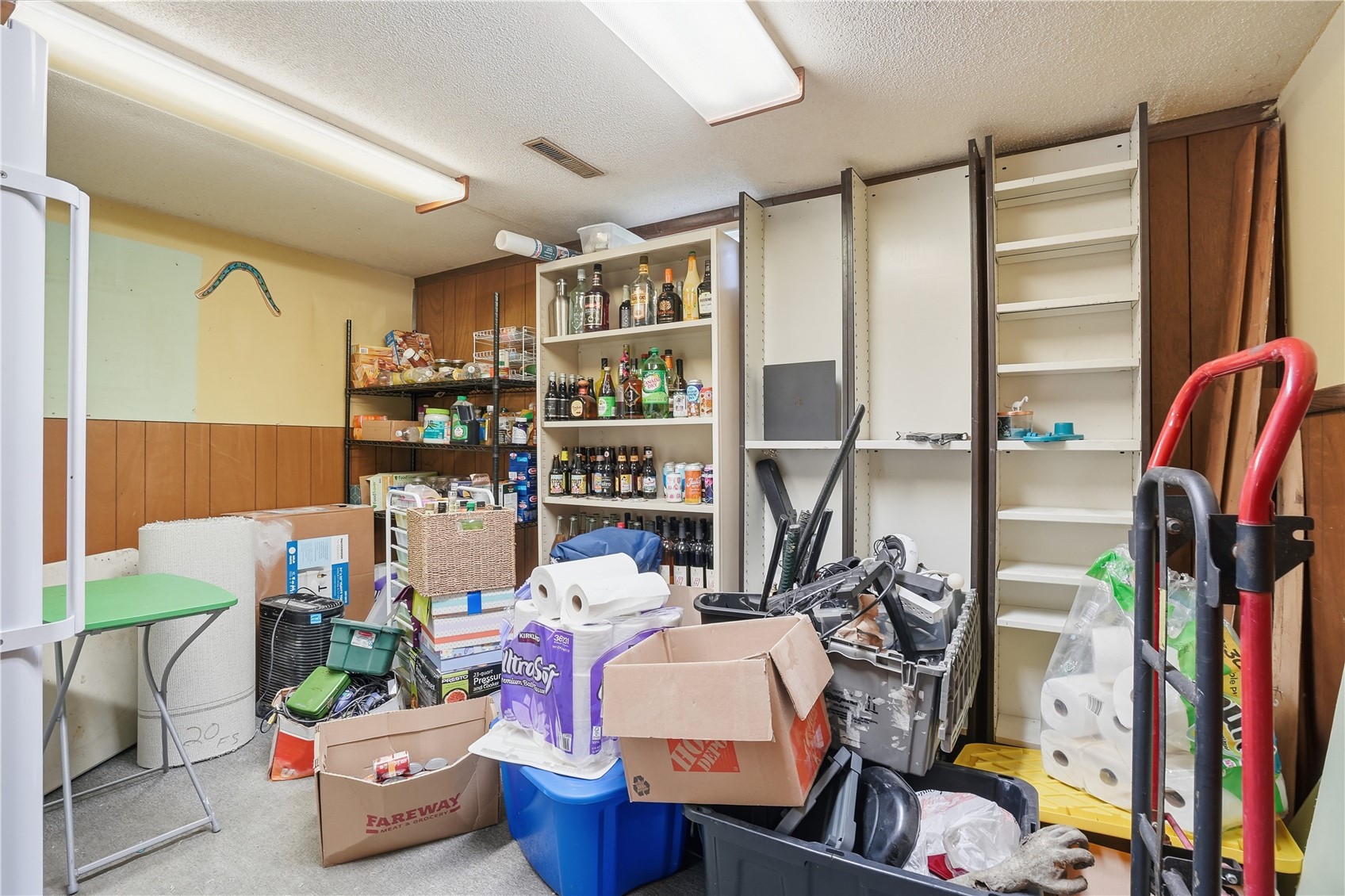 3333 Carlisle Street NE Cedar Rapids IA 52402